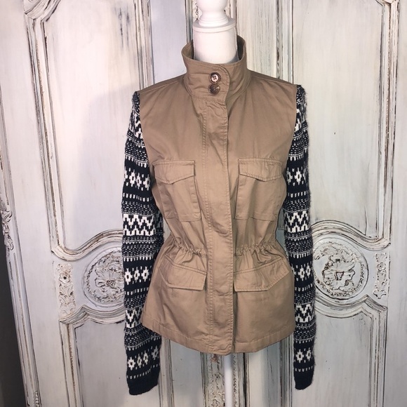 Love Tree Kaki and Sweater LongSleeve Safari Like Jacket Size Medium - Picture 3 of 12